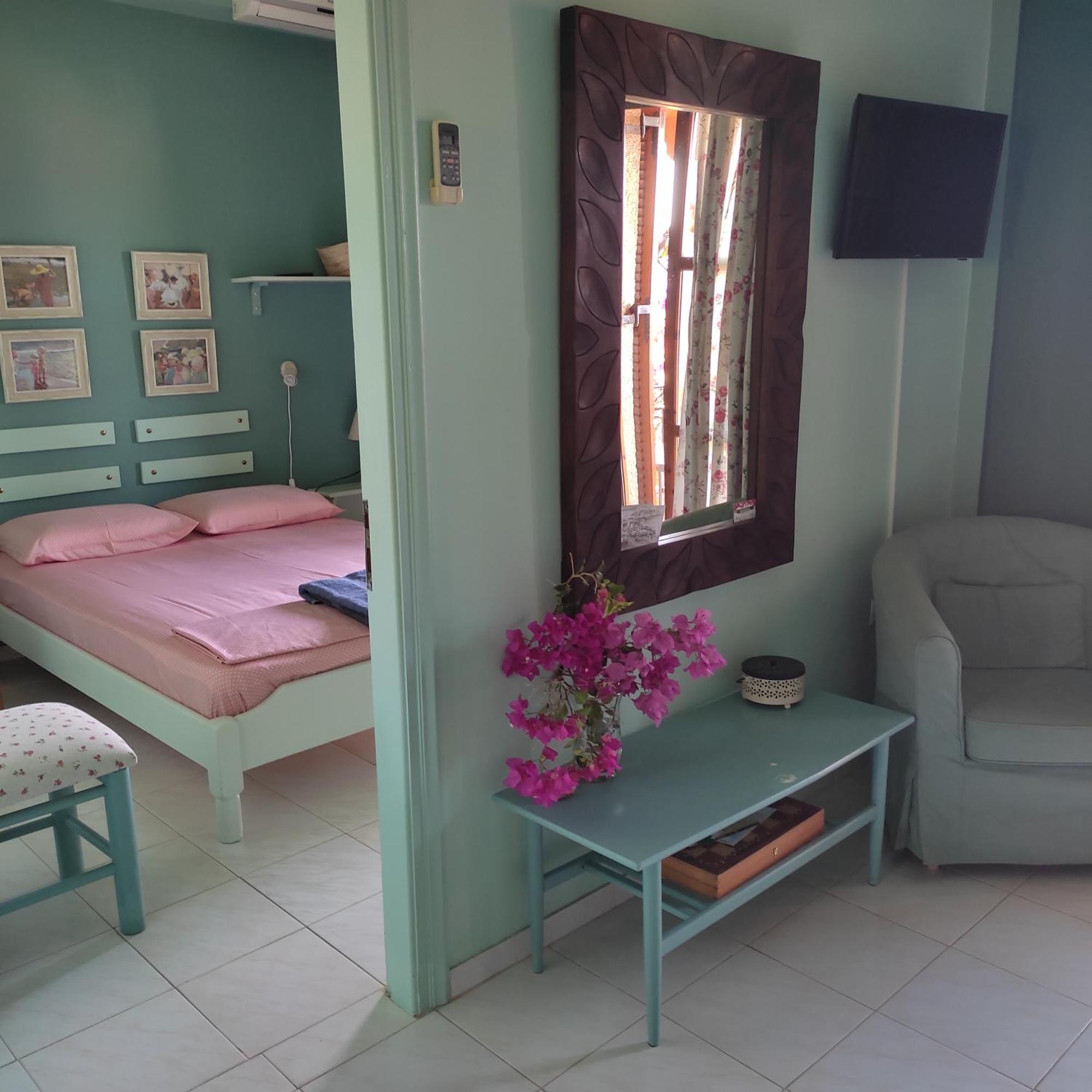 Iliolithos Rooms كارداميلي المظهر الخارجي الصورة